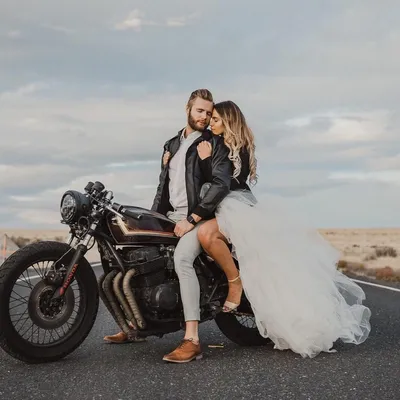 Новые фотографии свадебной церемонии на мотоциклах