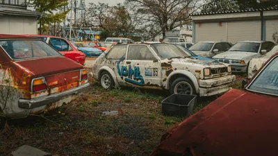 Красиво, но грустно: кладбище забытых машин в Японии - читайте в разделе  Подборки в Журнале Авто.ру