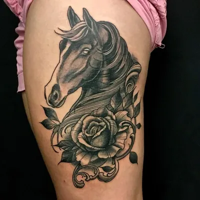 Значение тату Лошадь фотографии татуировки Лошадь / Каталог тату-салонов и  мастеров