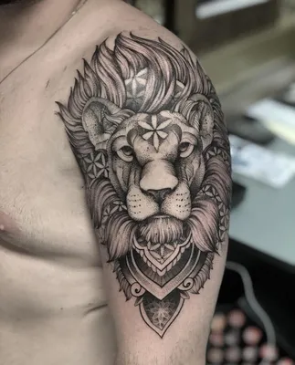 Лев татуировка фото на руке - символ силы и мужества - tatpix.ru