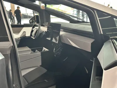 Tesla Cybertruck обзаведётся полноуправляемым шасси | BOSS AUTO