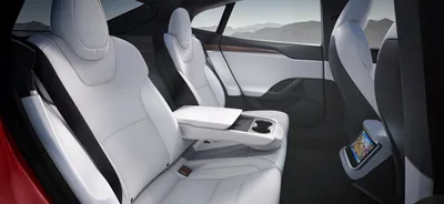 Tesla Model S Перетяжка салона