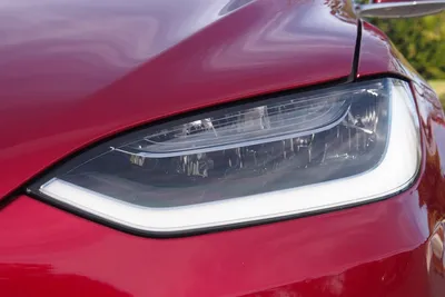 Tesla Model X - цены, отзывы, характеристики Model X от Tesla