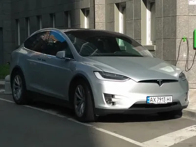 Tesla Model X 75D 4x4 - TopRent: Служба аренды авто в Киеве
