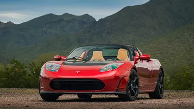 Elon Musk: Tesla Roadster delayed until 2023