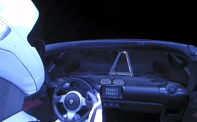 Как сейчас выглядит запущенный в космос автомобиль Tesla?