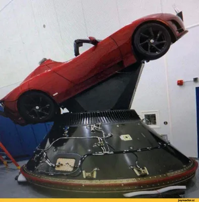 Ровно год назад Илон Маск отправил в космос автомобиль. Что с ним сейчас? -  Hi-News.ru