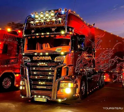 Truck Light Show. Световое шоу грузовиков. TruckFest осень 2021 - YouTube