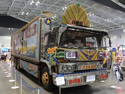Автообзор: \"Decotora\" - супер тюнинг японских грузовиков