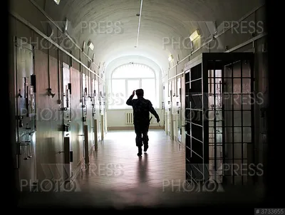 Что внутри \"Чёрного дельфина\" — российской тюрьмы, из которой ещё никто не  сбегал - Tchk.lv