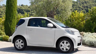 Toyota iQ: New High-Res Gallery of European Spec Model | Carscoops