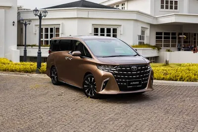 NEW 2024 TOYOTA ALPHARD is the new Japanese Rolls-Royce! - YouTube