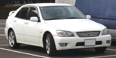 File:Toyota Altezza sedan.jpg - Wikimedia Commons