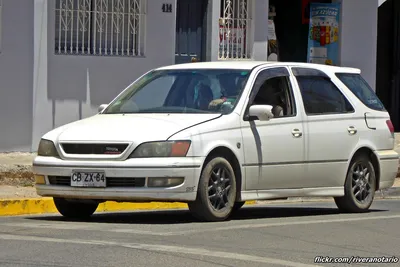 Toyota Vista Ardeo 1999 - Pichilemu, Chile | EDIT: This is T… | Flickr
