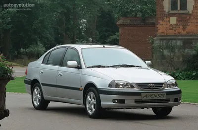 2001 Toyota Avensis | The first generation of the Toyota Ave… | Flickr