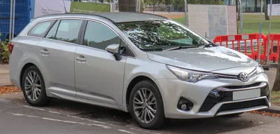 Toyota Avensis — Википедия