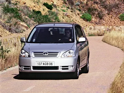 Автоковрики ЭВА (EVA) для Toyota Avensis II универсал (T250) 2003-2009  купить в Москве | Автомобильные коврики для Тойота Авенсис