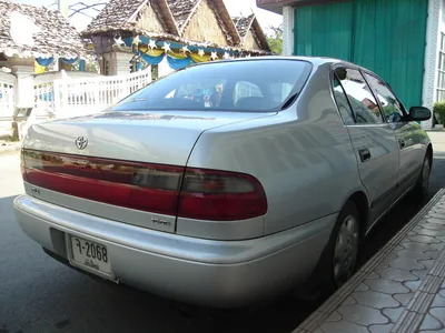 Продажа Тойота Корона 1993 год в Красноярске, Обычная бочка, торг у  капота.звонить 8 девять 8 три 2 0 4 7 8 шестьдесят, седан, АКПП,  комплектация 1.6 EX saloon