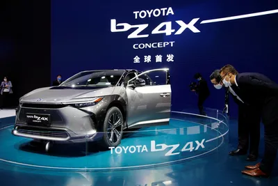 Toyota's Daihatsu unit halts vehicle shipments amid safety scandal