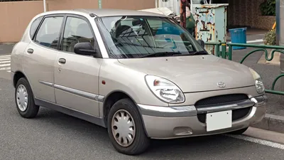 Toyota Duet 1.0 бензиновый 2000 | на DRIVE2