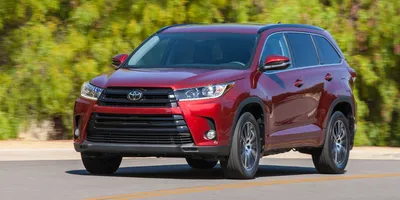 Toyota Land Cruiser Prado оснастили новым дизелем — Motor