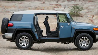 Checking out the interior of the Toyota FJ Cruiser