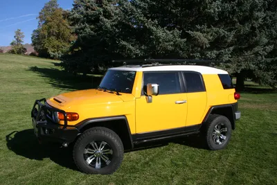 2014 Toyota FJ Cruiser Review: Prices, Specs, and Photos - The Car  Connection