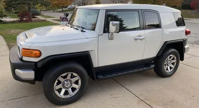 The Toyota FJ Cruiser Has Held Its Value Really Well - Autotrader