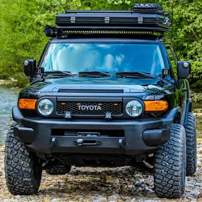 The 2011 Toyota FJ Cruiser: Demonstrating that the world is still very big.  - The Car Guide