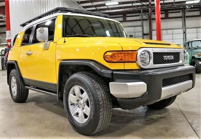 Toyota FJ Cruiser Commercial Deluxe Bull Bar