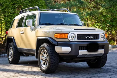 Toyota FJ Cruiser Air Suspension – AccuAir Suspension