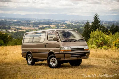 1992 TOYOTA HiAce Super Custom 4wd Diesel Van — Vanlife Northwest