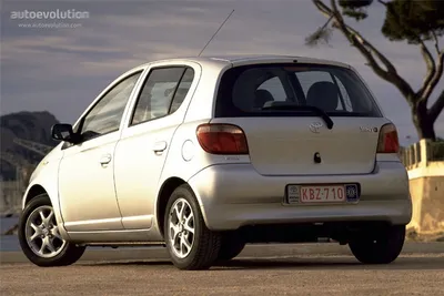 2003 Toyota Yaris Verso | The Yaris Verso was built by Toyot… | Flickr