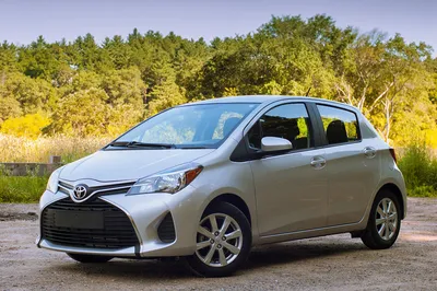 2015 Toyota Yaris SE (Automatic/Manual) Start Up, Road Test, and In Depth  Review - YouTube