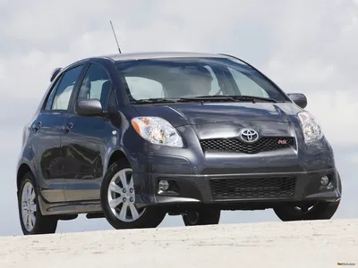 2008 Toyota Yaris S in Gray - Drivers Side Profile Stock Photo - Alamy