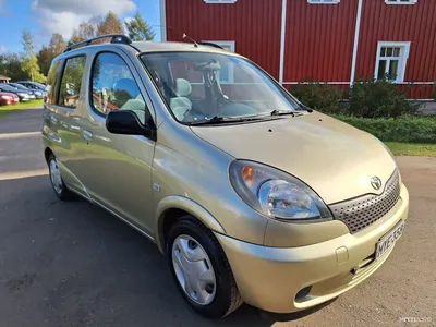Buy Toyota YARIS VERSO car-derived van by auction Norway Moss, NY37689
