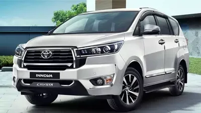 https://m.timesofindia.com/auto/cars/toyota-innova-crysta-variant-wise-features-explained/articleshow/98951132.cms