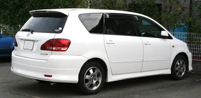 File:2001-2003 Toyota Ipsum 02 rear.jpg - Wikipedia
