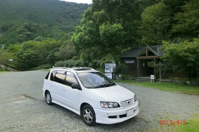 Toyota Ipsum (ACM20W) 2001–03 images (2048x1536)
