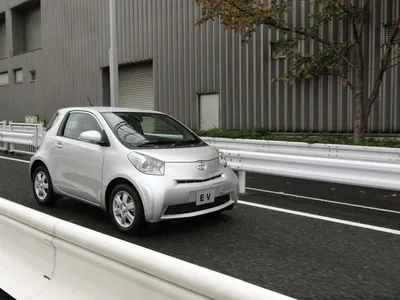 File:Toyota IQ Concept.JPG - Wikimedia Commons