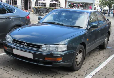 File:1992 Toyota Camry GX 3.0 Automatic Front.jpg - Wikimedia Commons