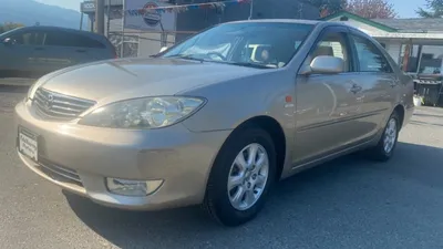 Someone Imported A 2005 Toyota Camry From Japan And I Just Don't Get It -  The Autopian