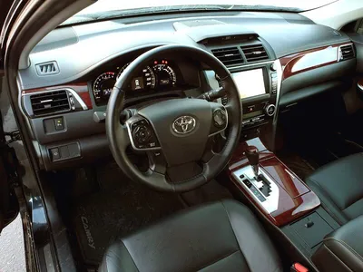 Оклейка Toyota Camry 50 пленкой - цены и фото оклейки Тойота Камри 50