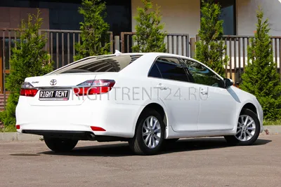 Новая вместительная Toyota Camry VII (XV50) в аренду - новости Right Rent