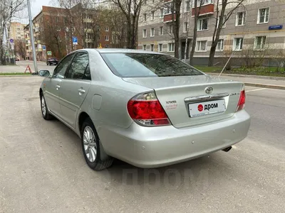Купить Toyota Camry 2004 года в Барнауле, золотой, автомат, седан, бензин,  по цене 739000 рублей, №22578669