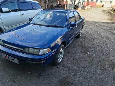 Тойота Карина 1991 года во Владивостоке, продаём Тойоту Карину полностью на  ходу, стоимость 85тыс.р., бу, 1.5 литра, бензиновый двигатель, седан, с  пробегом 200000 км