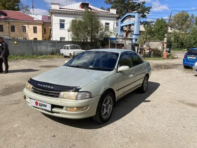 Тойота Карина 1993 года в Хабаровске, Машина полностью на ходу,  сигнализация с автозапуском, музыка, комплектация 1.6 SX-i, бензин, с  пробегом 189 тыс.км, АКПП