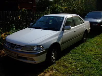 Тойота Карина 1996 года в Краснодаре, Продаётся Тайота Карина, 3 хозяина,  седан, бензин, 1.8 литра
