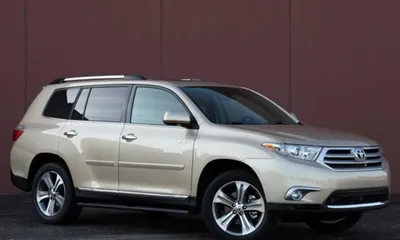 Toyota Highlander (2011) - picture 11 of 48