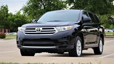 Toyota Highlander (2011) - picture 38 of 49